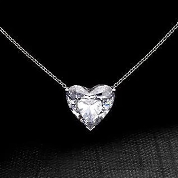 New925 Silver beautiful Big Heart Diamond Necklace - Picture 2 of 3